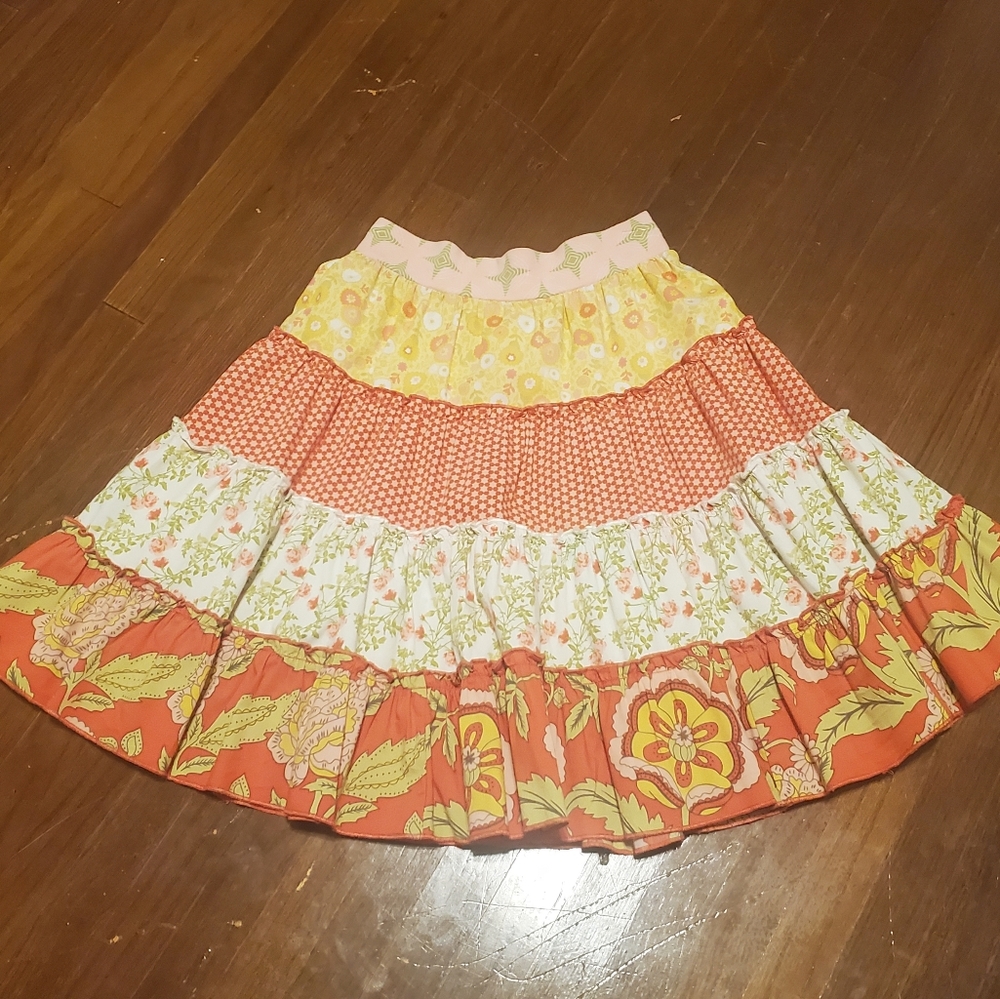 Girls skirt